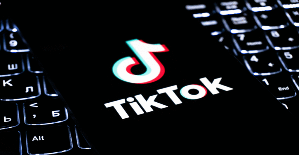 Leia mais sobre o artigo Como Ganhar Dinheiro no TikTok: Como Monetizar seu Conteúdo